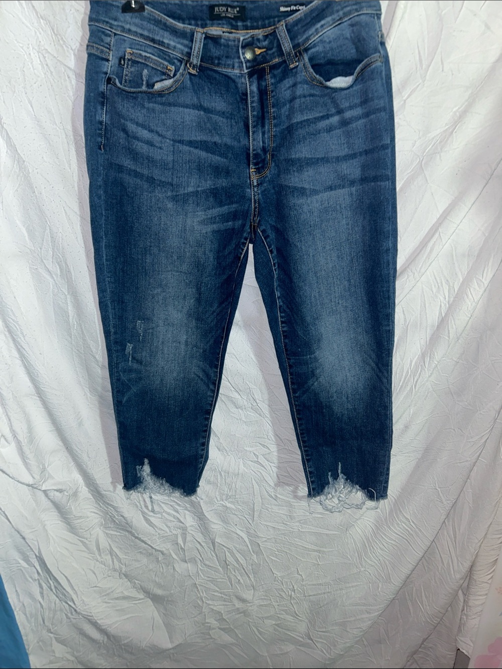 Judy Blue Dark Blue Distressed Ankle Crop Jeans size 16W.